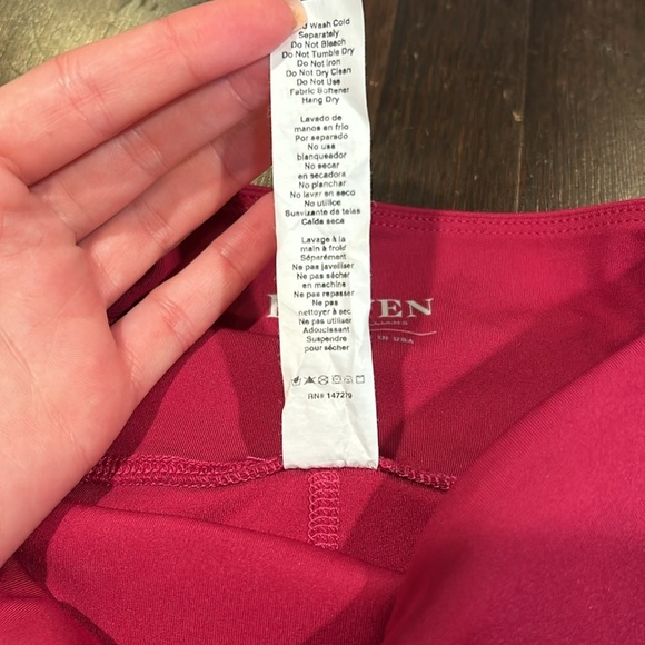 Eleven Women’s Red Leggings Size XS - Picture 5 of 5